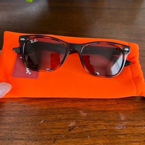 Ray Ban Wayfarers - juniors